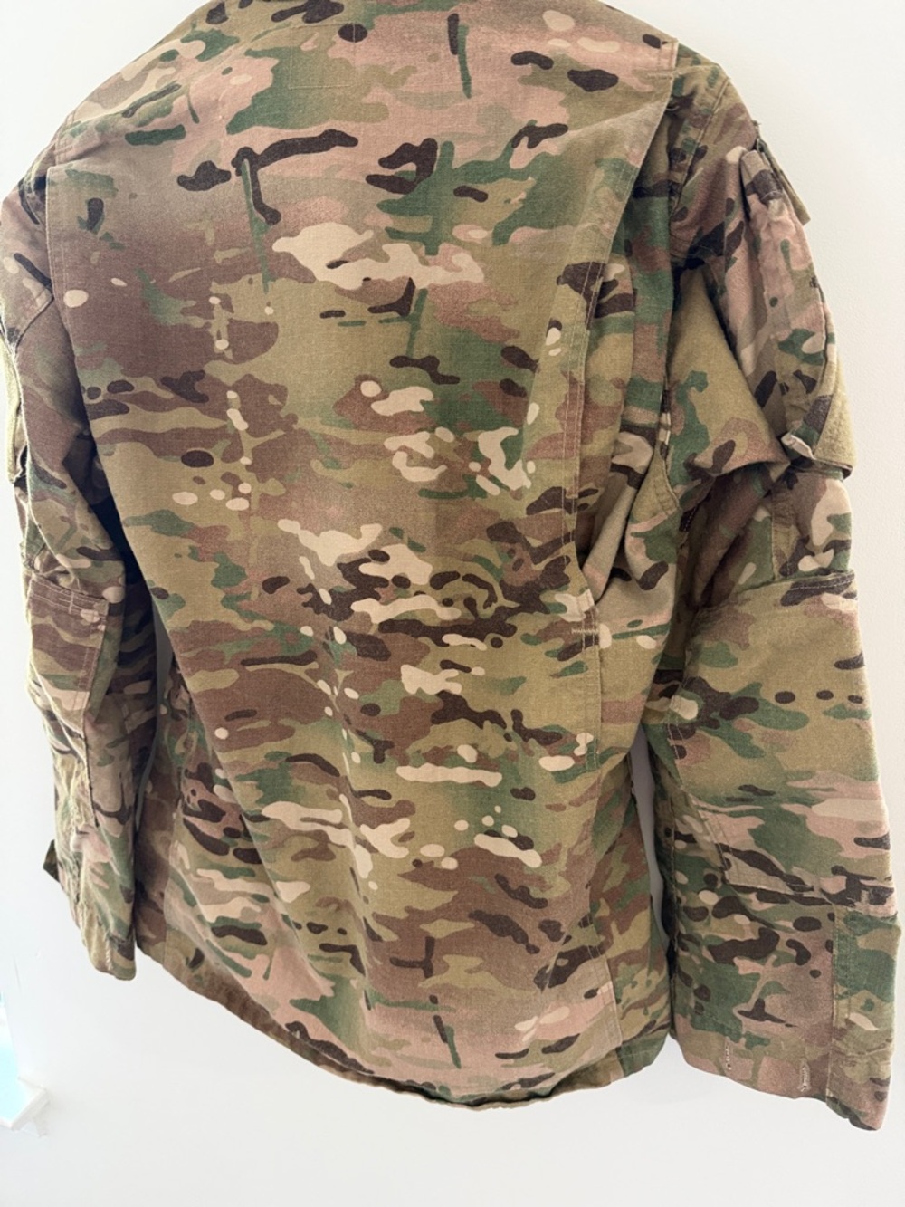 Small-Regular Multicam Army Jacket. - Picture 6 of 8